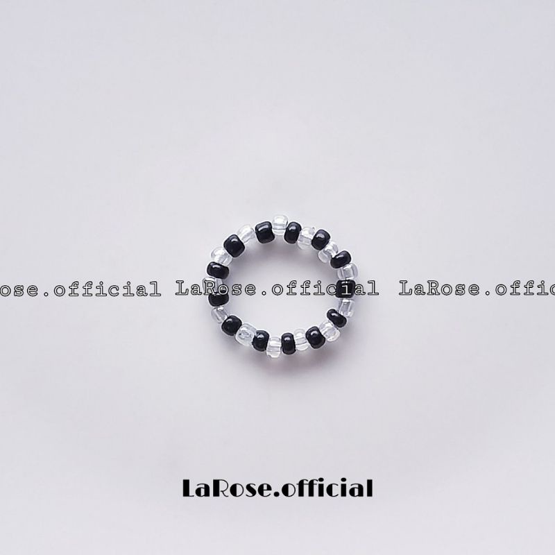 Bộ sản phẩm vòng tay và nhẫn các loại