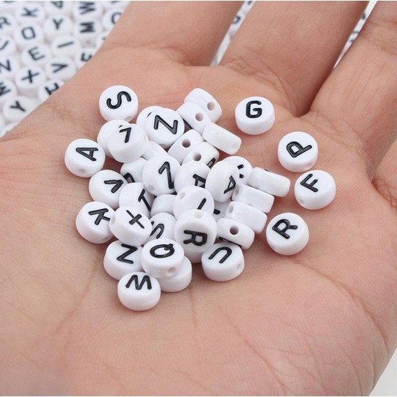 100 hạt xâu làm trang sức hình 26 chữ cái 4x7mm