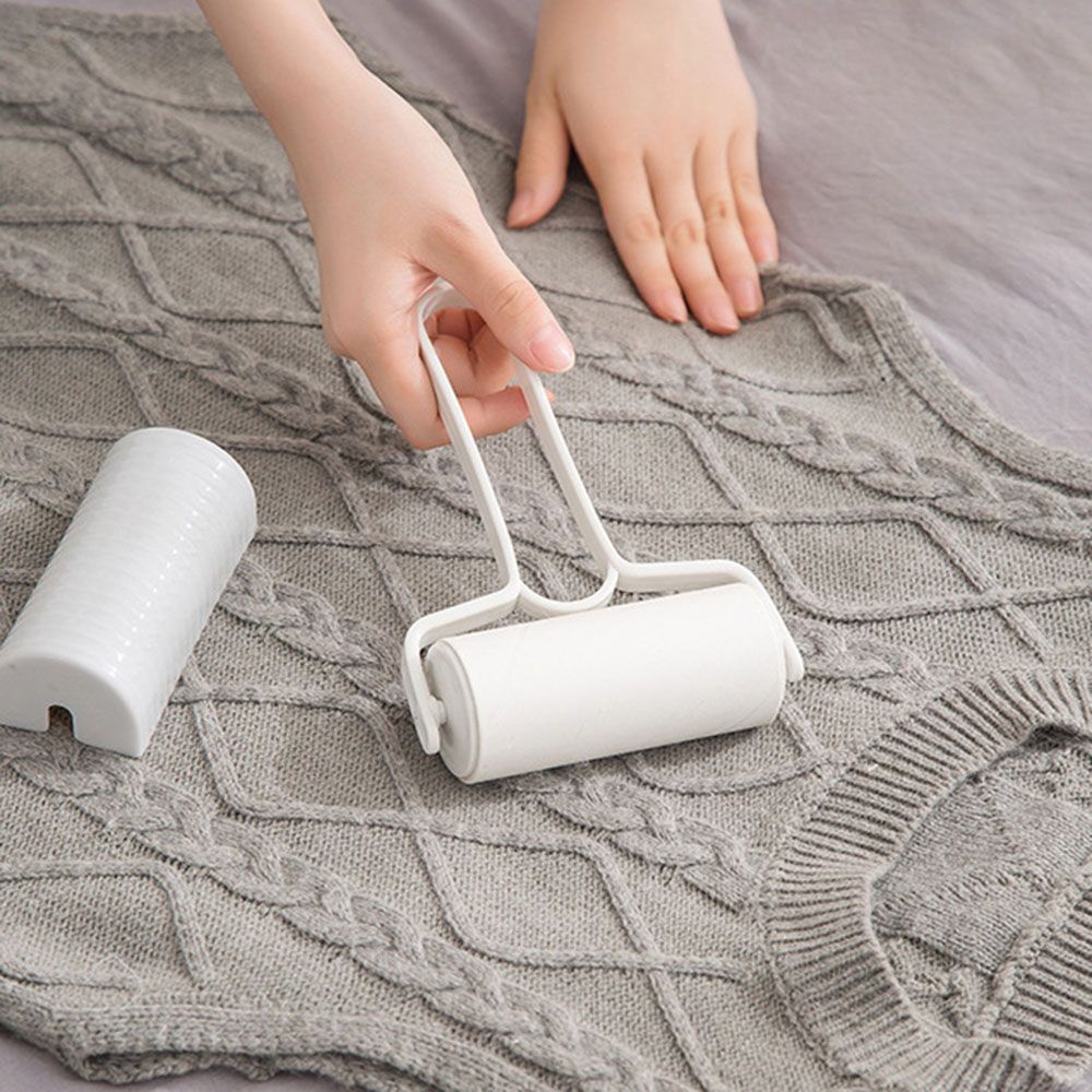 New Tearable Roll Paper Sticky Roller Dust Wiper Pet Hair Clothes Carpet  Remover Portable replaceable Cleaning Brush Tool