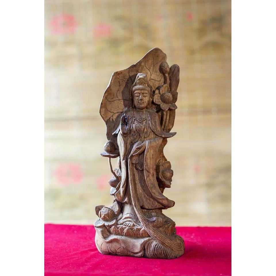 Tượng Phật Bà trầm hương (Trầm Hương Búp Sen)