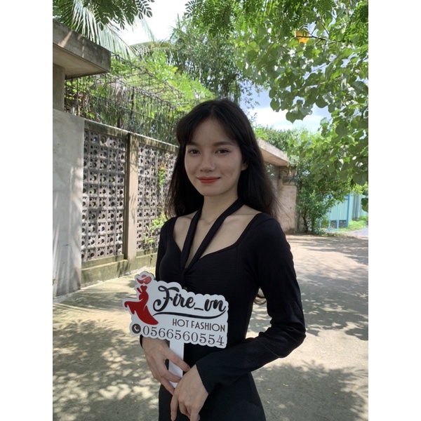 Đầm body ngắn khoét ngực có dây cột cổ FIRE.VN5