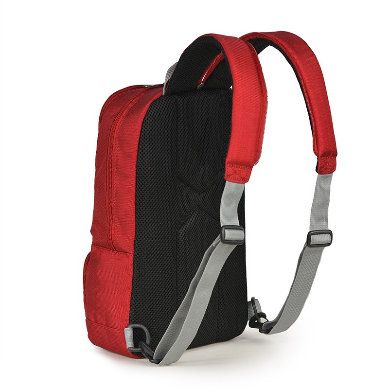 Mikkor The Betty Slingpack Red