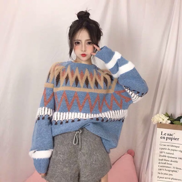 Áo len hoạ tiết