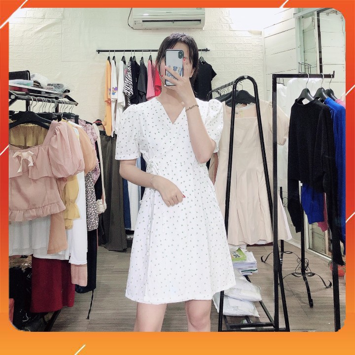 Váy hoa nhí, Đầm hoa nhí vintage TheHQ cho nàng thích phong cách nhẹ nhàng | BigBuy360 - bigbuy360.vn