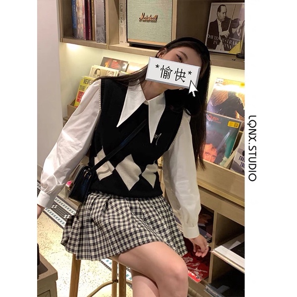 ÁO SƠ MI  CỔ NHỌN