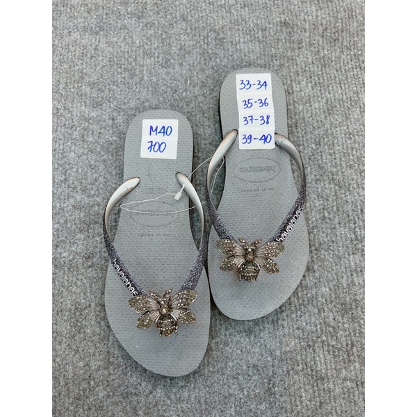 Dép HVN mix charm ong lớn