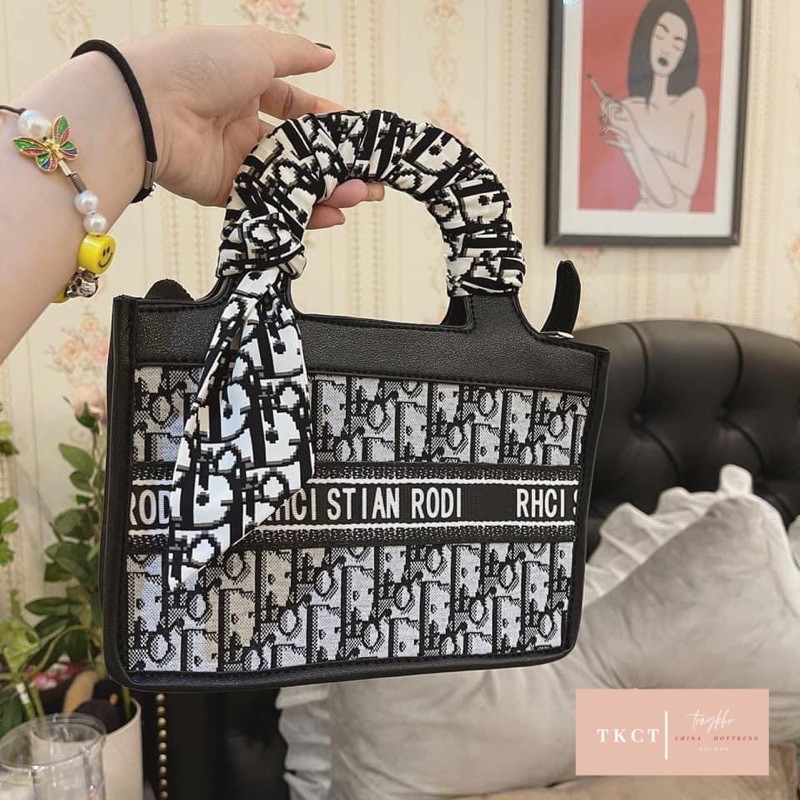 Túi Odir Kèm Khăn Siu Sang TONGKHOCHITUE , Giỏ Xách Nữ | BigBuy360 - bigbuy360.vn