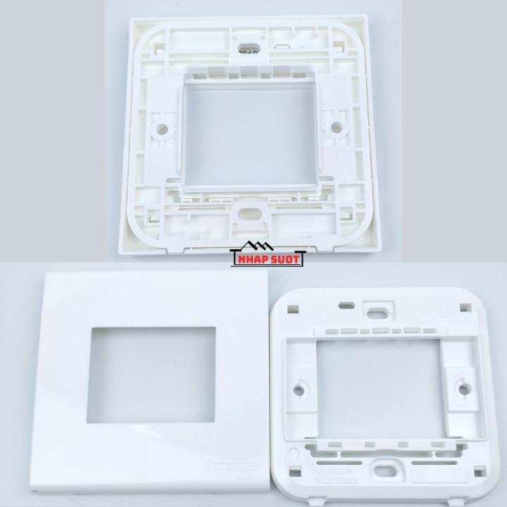 Mặt Vuông PANASONIC Trắng Tuyết Dùng Cho 1,2,3 Thiết Bị Full-Color Wide Series