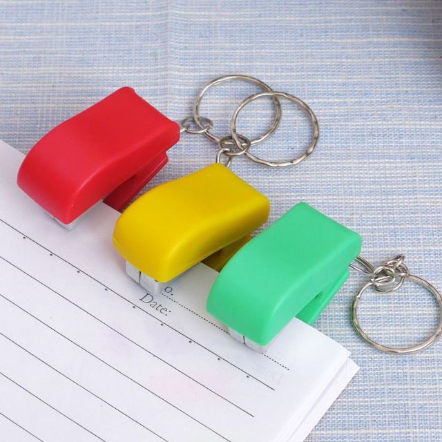 Dụng cụ dập ghim giấy bấm kim mini số 10 có móc khóa cute dễ thương máy kẹp ghim giấy đồ bấm gim giấy nhựa mini nhỏ xinh