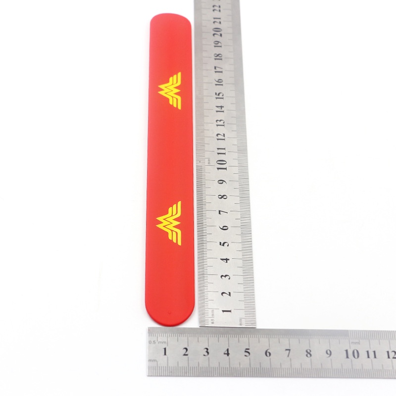 Vòng đeo tay phong cách nhân vật siêu anh hùng Marvel tùy chọn thời trang