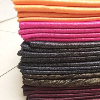 Vải thun nhũ hàng khúc dài 1m9 ×khổ 1m4(40k)