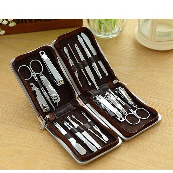 Bộ Cắt Móng Tay 12 Món Đa Năng