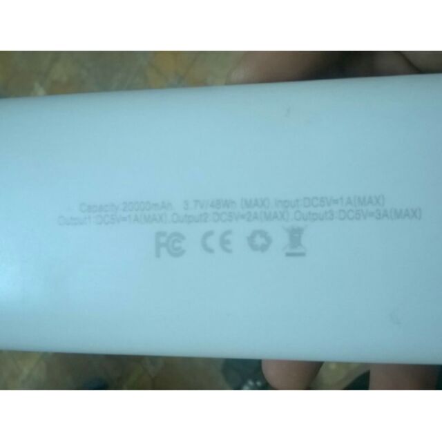 pin dự phong 20000mah