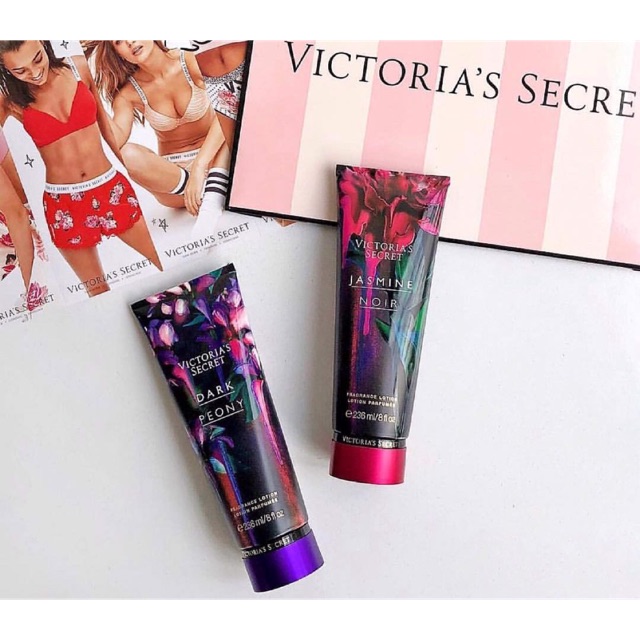 Sữa Dưỡng Thể Victoria's Secret Fragrance Lotion Dark Peony