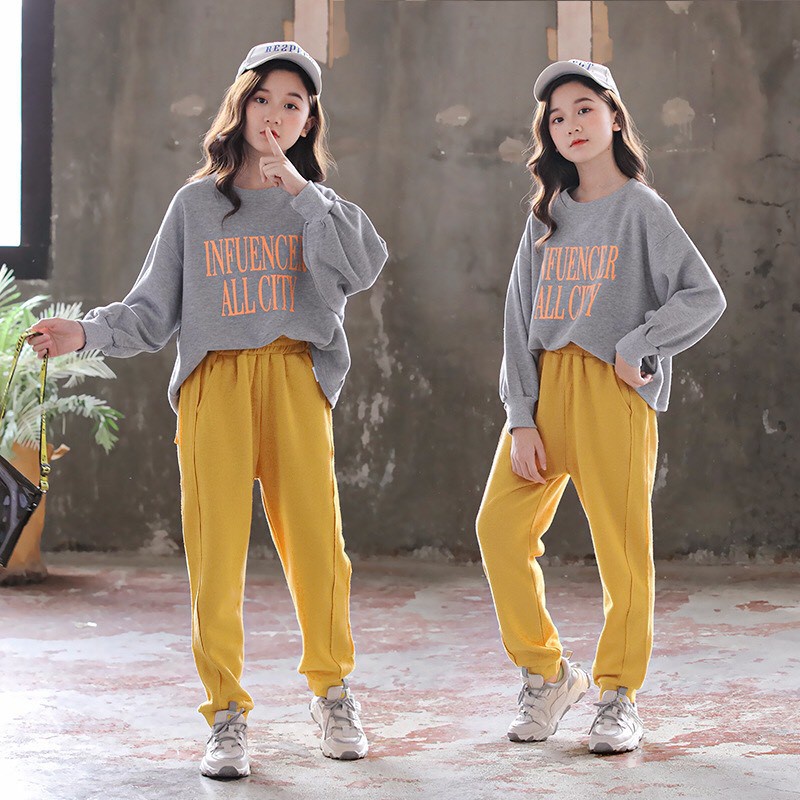 Bộ thu đông bé gái 14-45kg, bộ dài tay bé gái 4-15 tuổi mẫu ALL CITY sang chảnh 2 màu vàng xám đáng yêu.