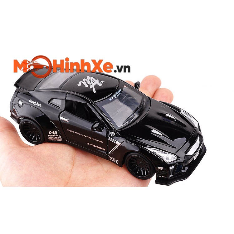 MÔ HÌNH XE NISSAN GT-R LIBERTY WALK 1:32 MINI AUTO