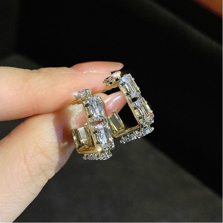 Bông Tai Hình Vuông Đính Đá Lấp Lánh Phong Cách Hàn Quốc Dành Cho Nữ