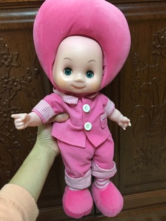 Búp bê Khách oder