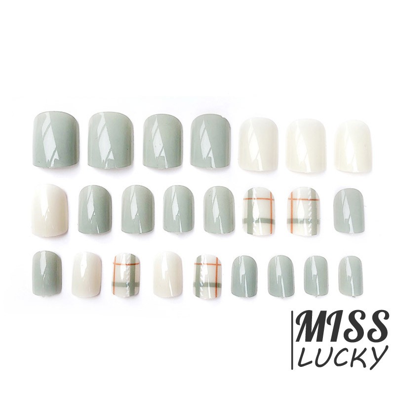 Set 24 Móng Tay Giả Họa Tiết Sọc Đơn Giản
