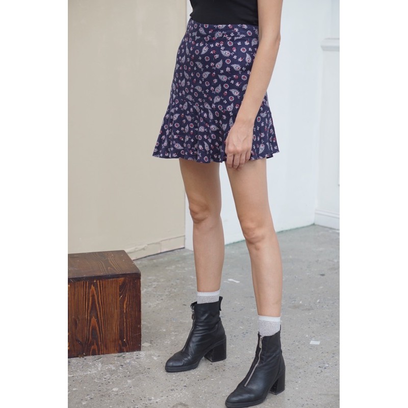 [Mã FADIRECT20 giảm 20K đơn 150K] chân váy bèo nhún xanh parsley | BigBuy360 - bigbuy360.vn