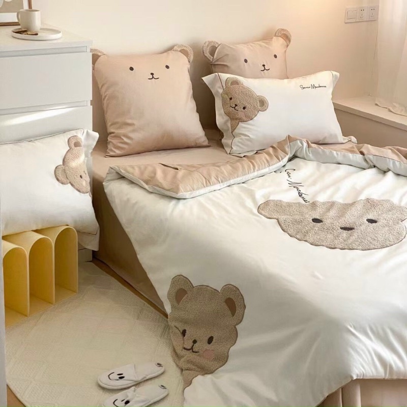 Chăn ga gấu BigBear 7 món chất liệu 100s cao cấp siêu mềm mại đáng yêu tặng gối gấu trang trí