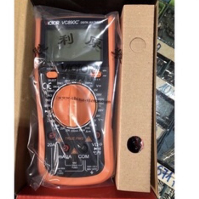 Đồng   Hồ   VICTOR   VC890+