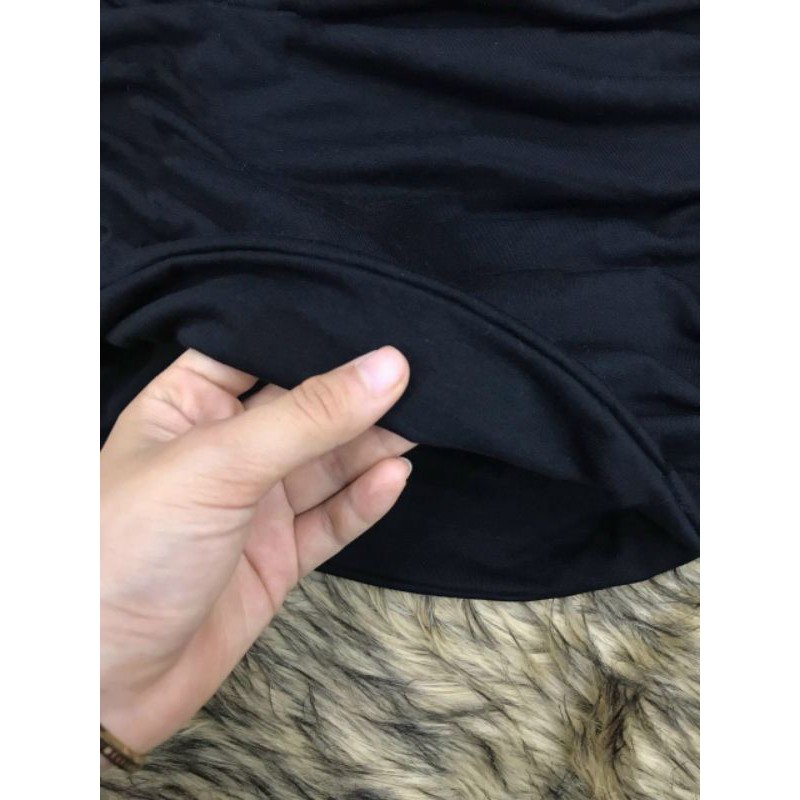 Đầm body lệch vai tay dài hở eo xinh xắn