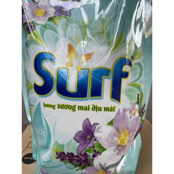 Nước giặt Surf hương sương mai 3,5kg(Mầu Xanh)
