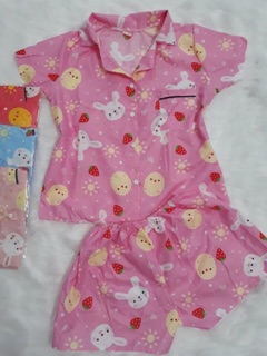 Bộ pijama mặc nhà