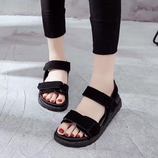 Sandal nữ quai da lộn hồng- đen