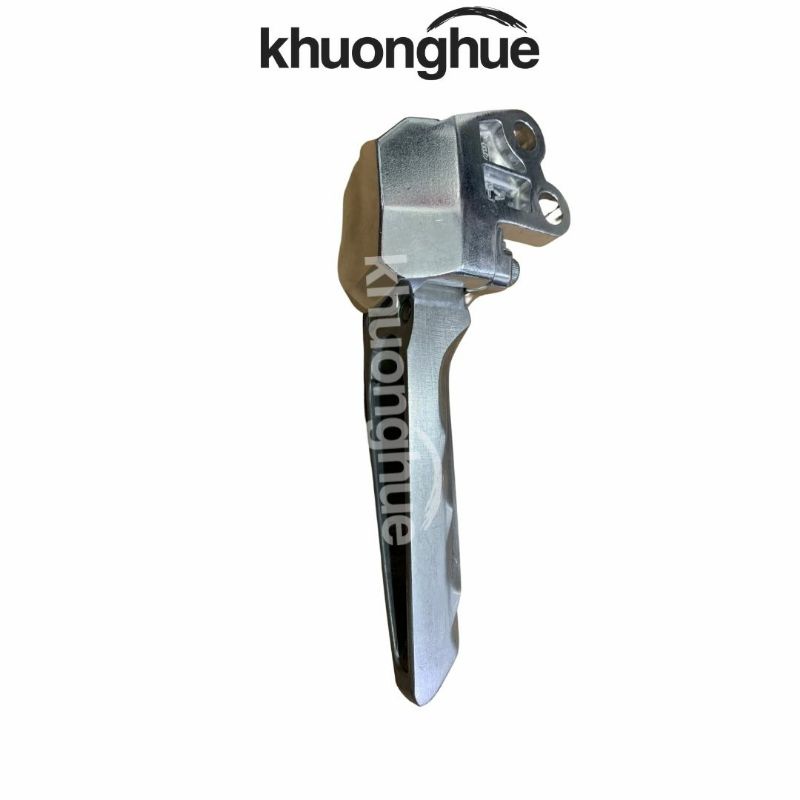 Gác chân sau bên phải xe Acruzo chính hãng Yamaha