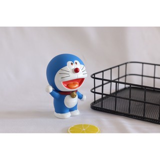 Mô Hình Tặng Kèm Miếng Dán Đế Doremon Doraemon