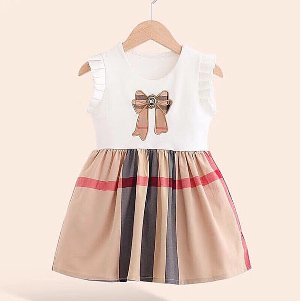 ĐẦM BUBBERRY CHO BÉ GÁI