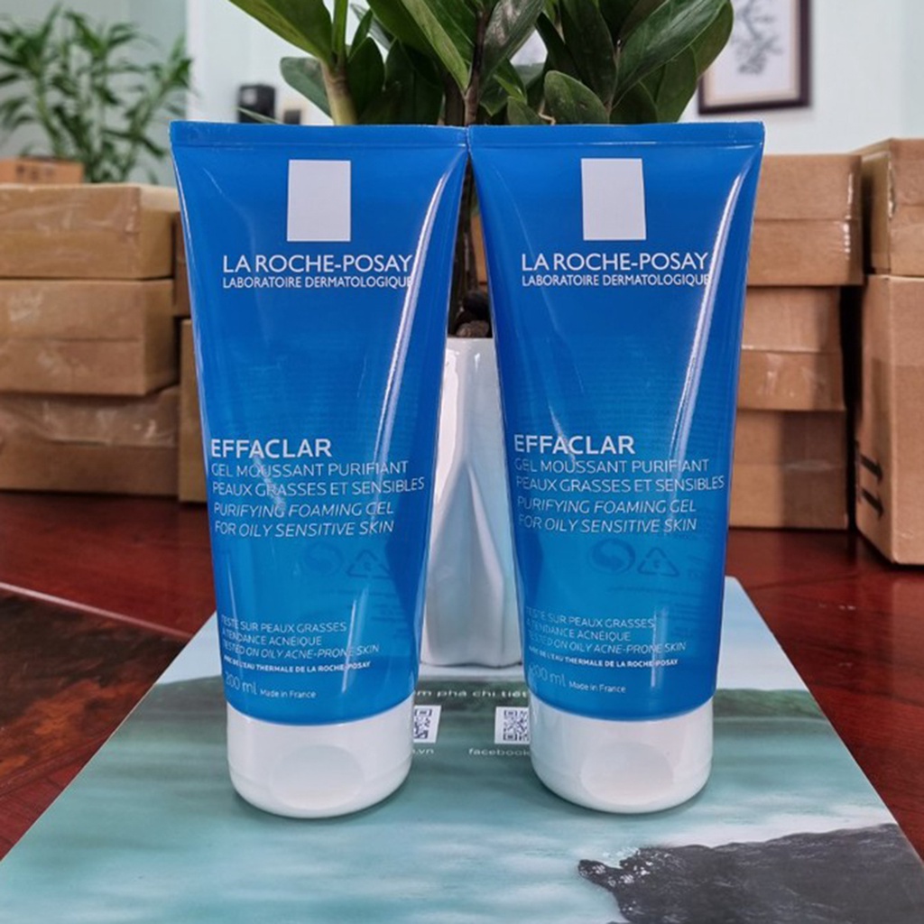 Gel Rửa Mặt La Roche-Posay Dành Cho Da Dầu, Nhạy Cảm 200ml
