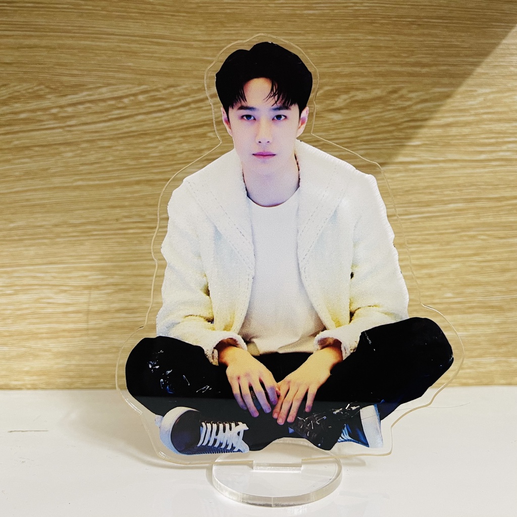 Mô hình mẫu mới nhất của Vương Nhất Bác