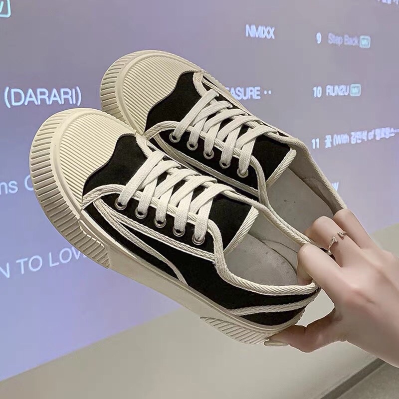 Giày thể thao nữ mũi sò vải siêu mềm