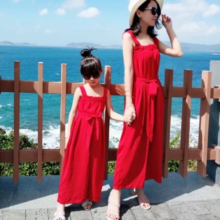Áo c Hằng Nguyễn