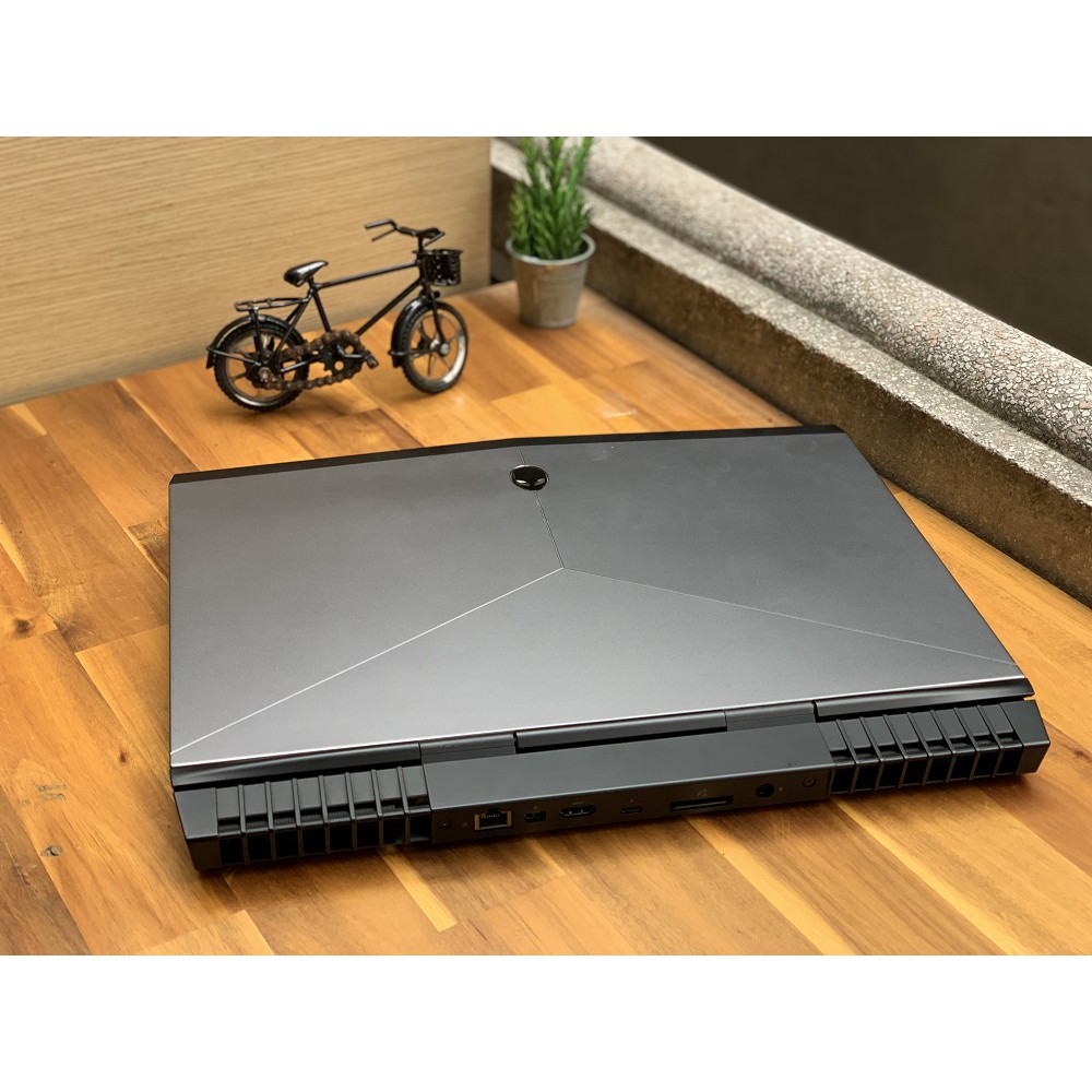 Máy tính xách tay DELL Alienware 15R3 : i5-6300HQ| DDR4 16GB| SSD 256GB| Ndivia GTX1060ti|15.6 inch FullHD đẹp likenew