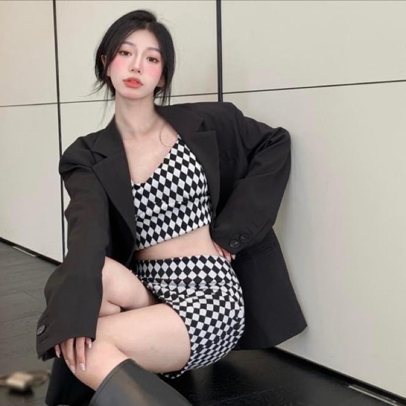 Set áo hai dây nữ croptop kiểu sọc caro kèm chân váy ngắn lưng cao ôm xẻ tà - Order taobao quảng châu