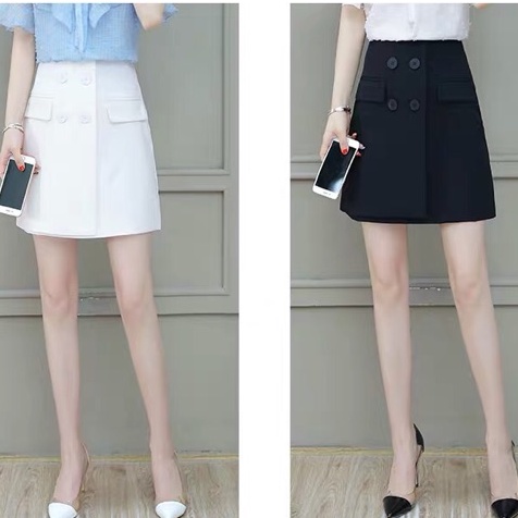 Chân váy đắp tà phối cúc trẻ trung năng động | BigBuy360 - bigbuy360.vn