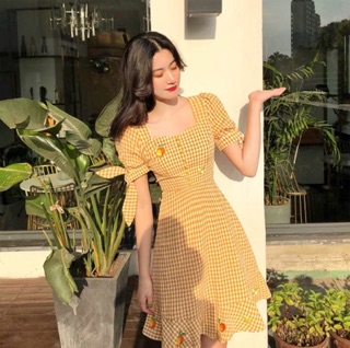 Váy kẻ caro