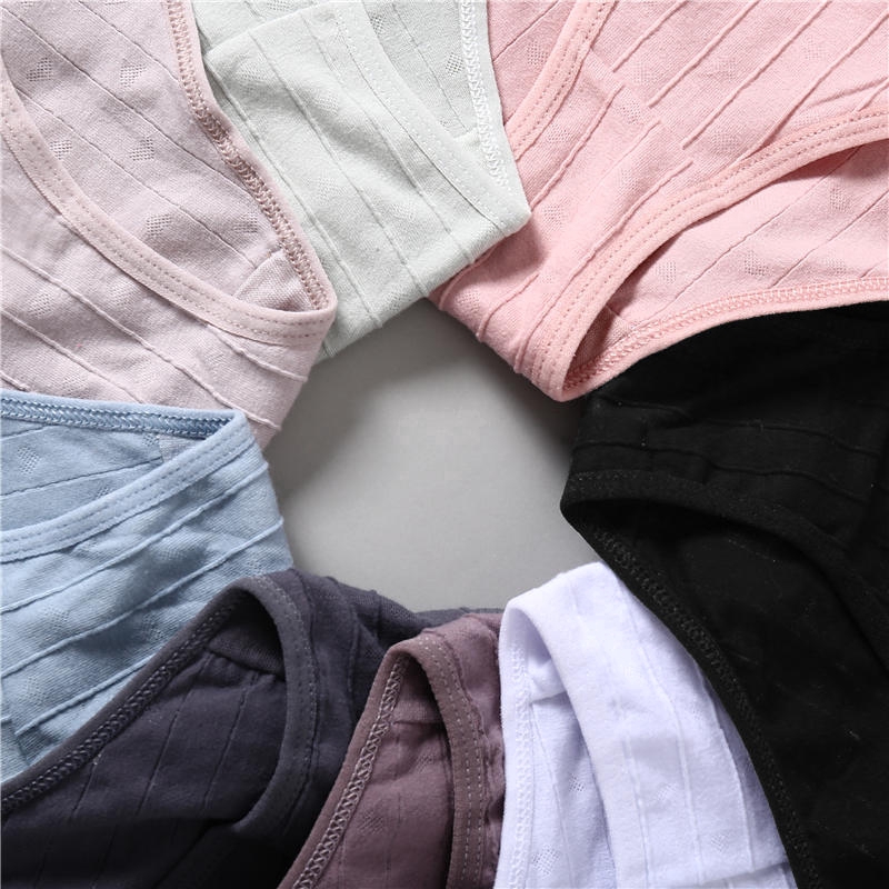 Quần lót lọt khe gợi cảm quyến rũ cho nữ