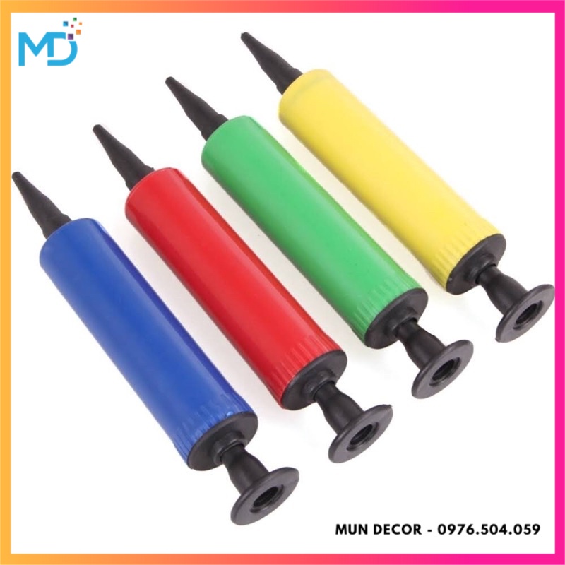 Bơm bóng cầm tay mini tiện dụng