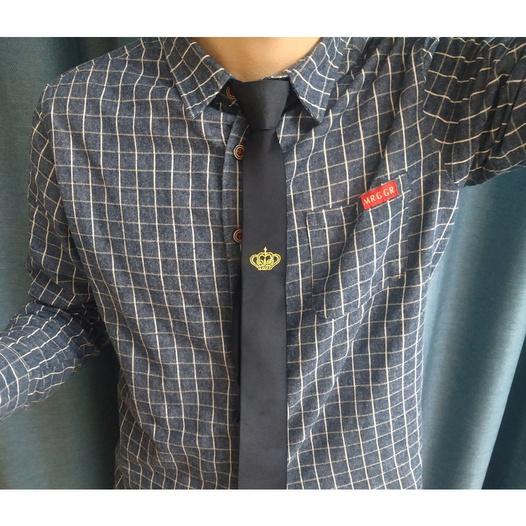 Cà Vạt Lụa Polyester Màu Trơn Thêu Hình Vương Miện 6cm