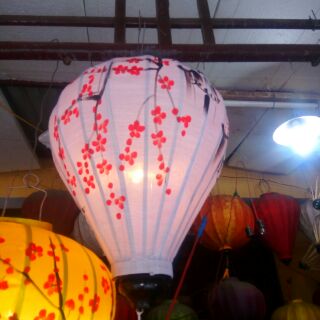 Cặp lồng đèn Hội An_vẽ hoa_dạng tỏi_size 45