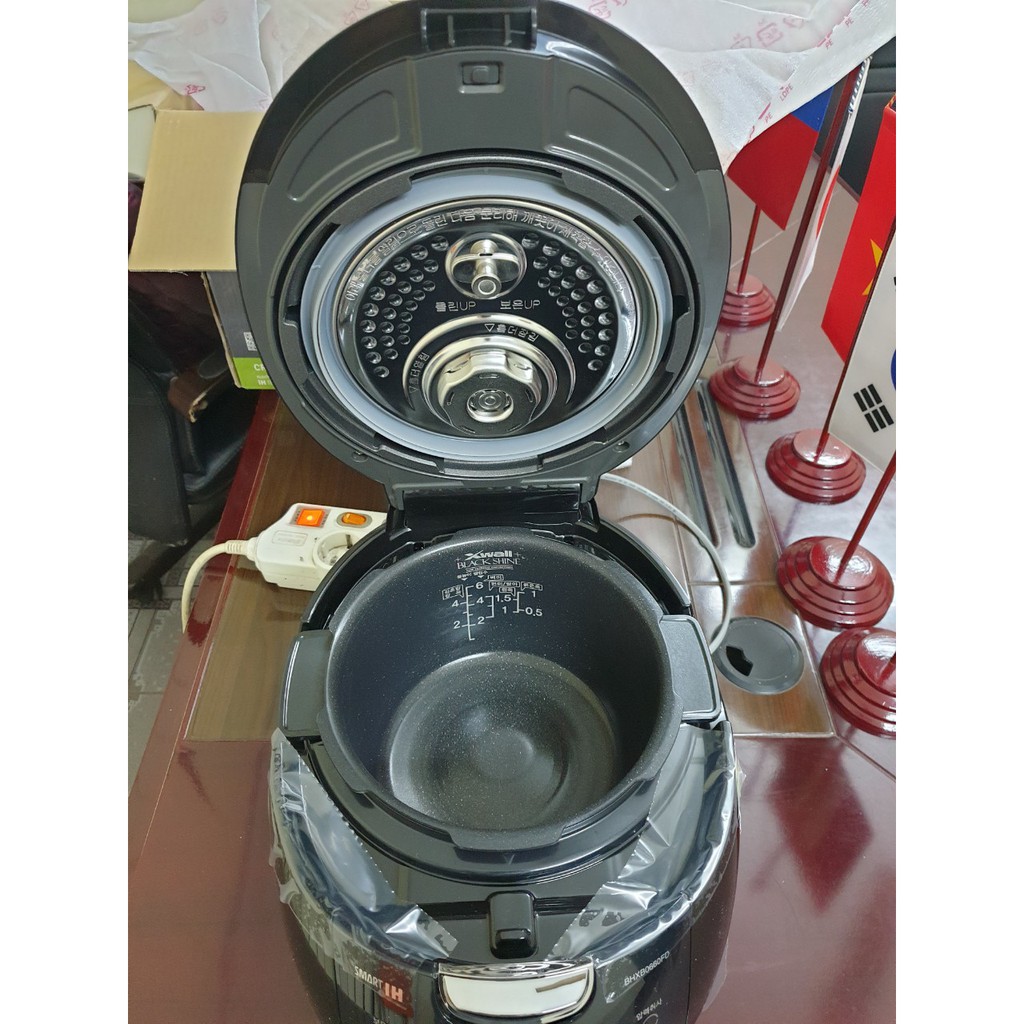 NỒI CƠM ĐIỆN CAO TẦN CUCKOO CRP-BHXB0660FD 1.08L