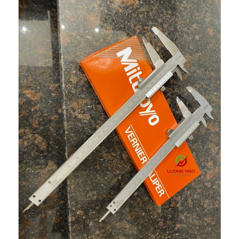 Thước kẹp cơ khí Mitutoyo 150mm, 200mm, 300mm