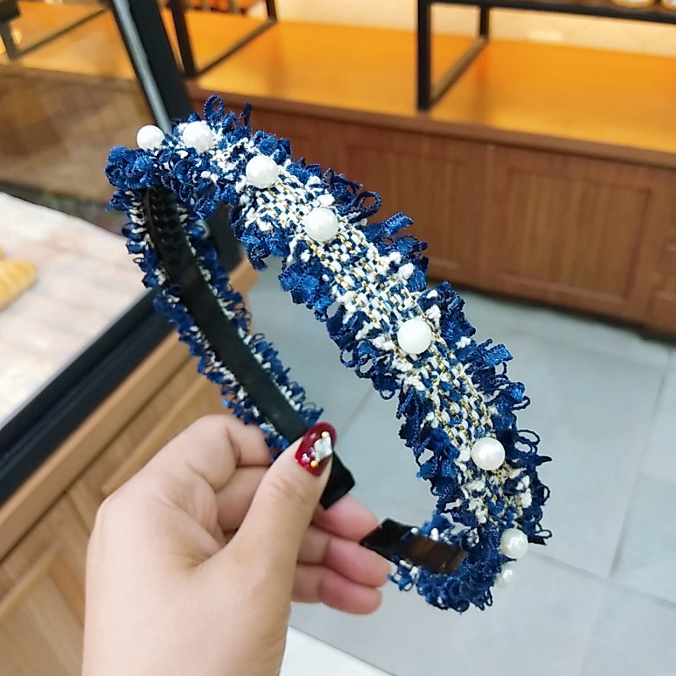 Korean version of "new summer style" small hair band, high-end non-slip hair accessories with pearl studs, all-match women's hair band in Europe and America.