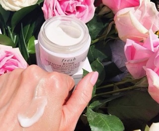 Kem dưỡng ẩm Fresh Rose Deep Hydration Face 50ml