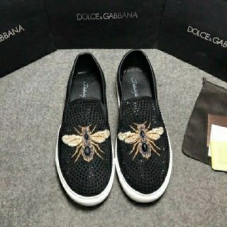 Giày lười da đính đá hình ong